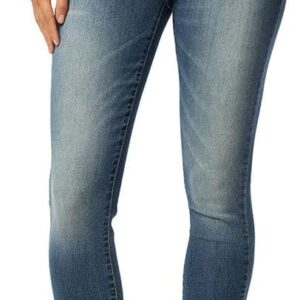 Signature by Levi Strauss & Co. Gold Label Womens Women’s Totally Shaping Pull on Skinny Jeans