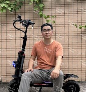 6000W FOLDABLE ELECTRIC SCOOTER DUAL MOTOR 60V LITHIUM BATTERY SEATED OFF ROAD