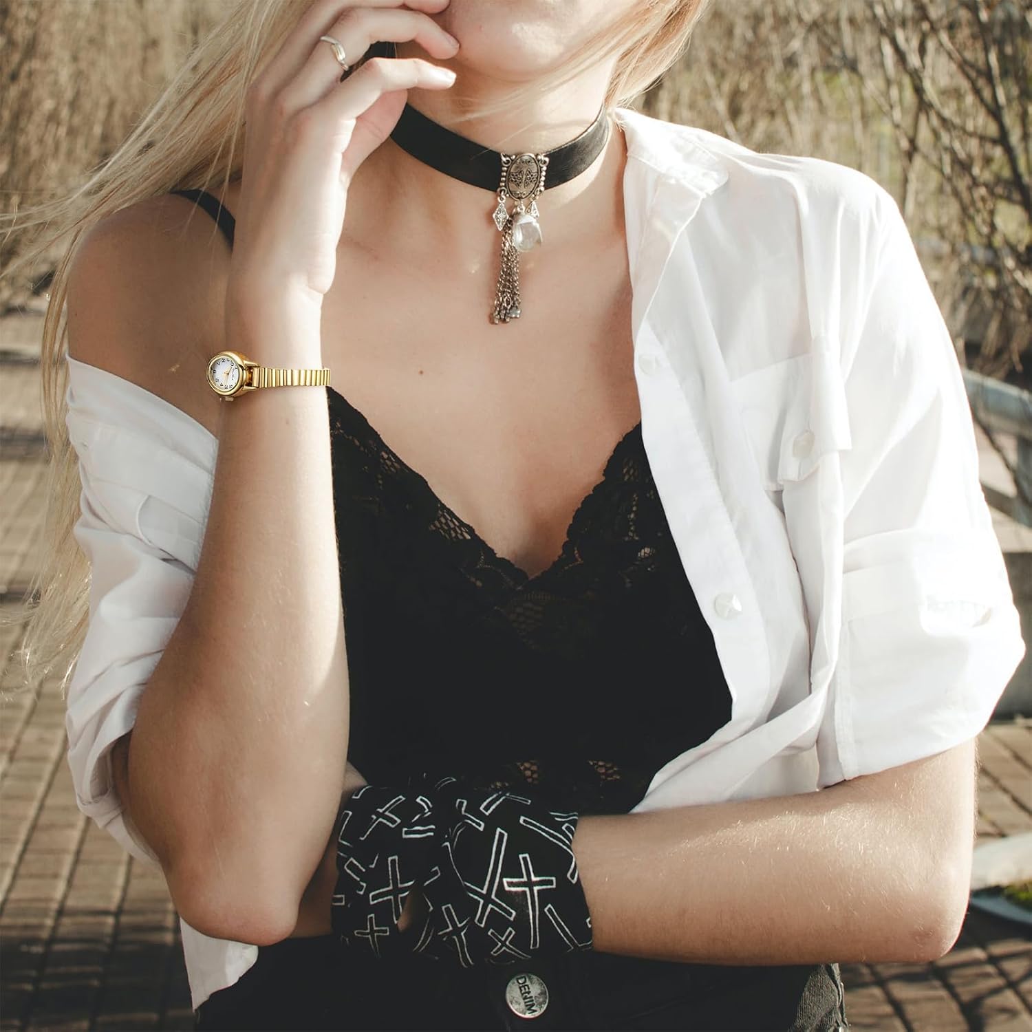 Petite Women's Easy Reader Watch, Analog Women Watch with Stainless Steel Expansion Band, Water Resistant - Image 5