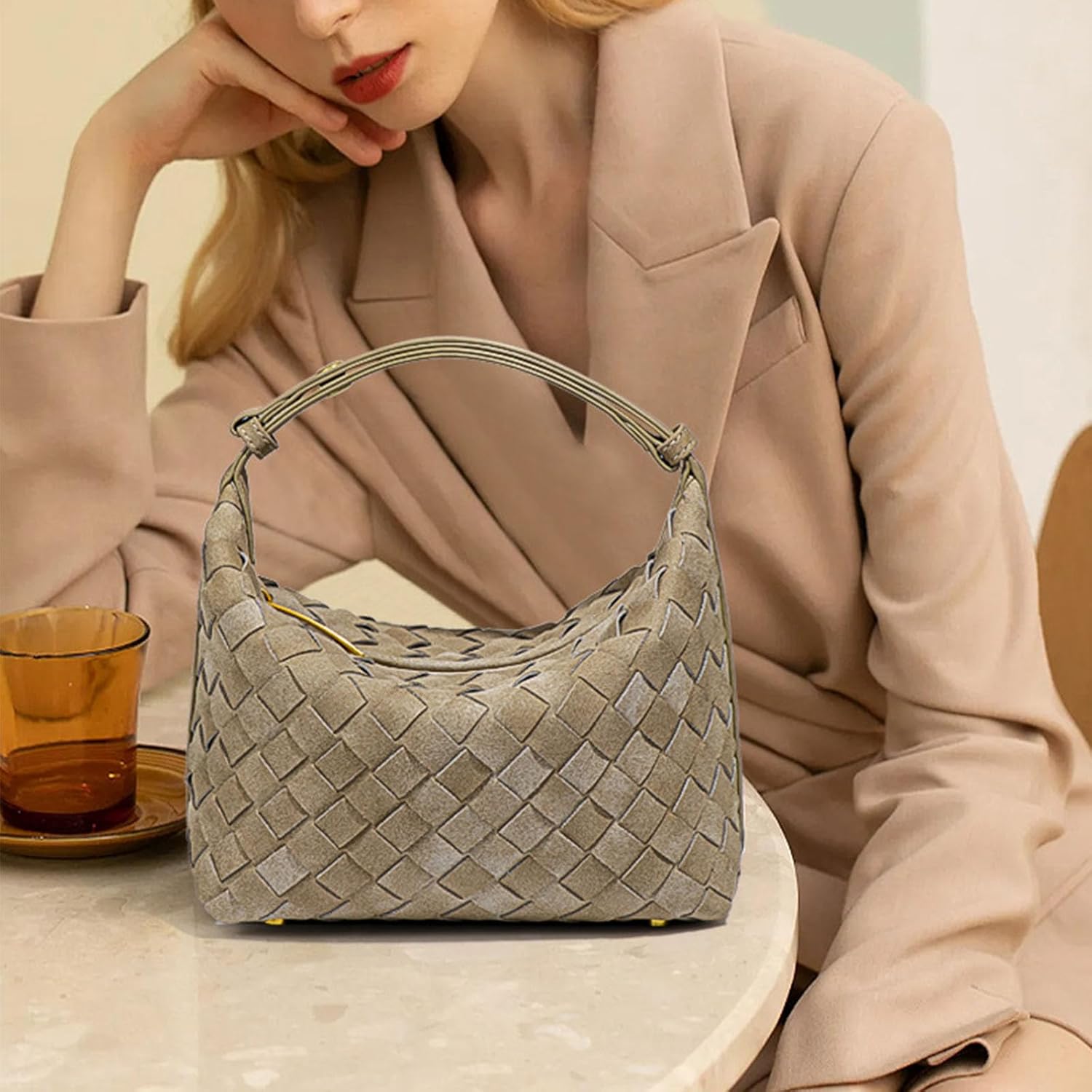 Luxurious Suede Hobo Bag - Women's Woven Leather Shoulder Bag with Spacious Interior - Image 8