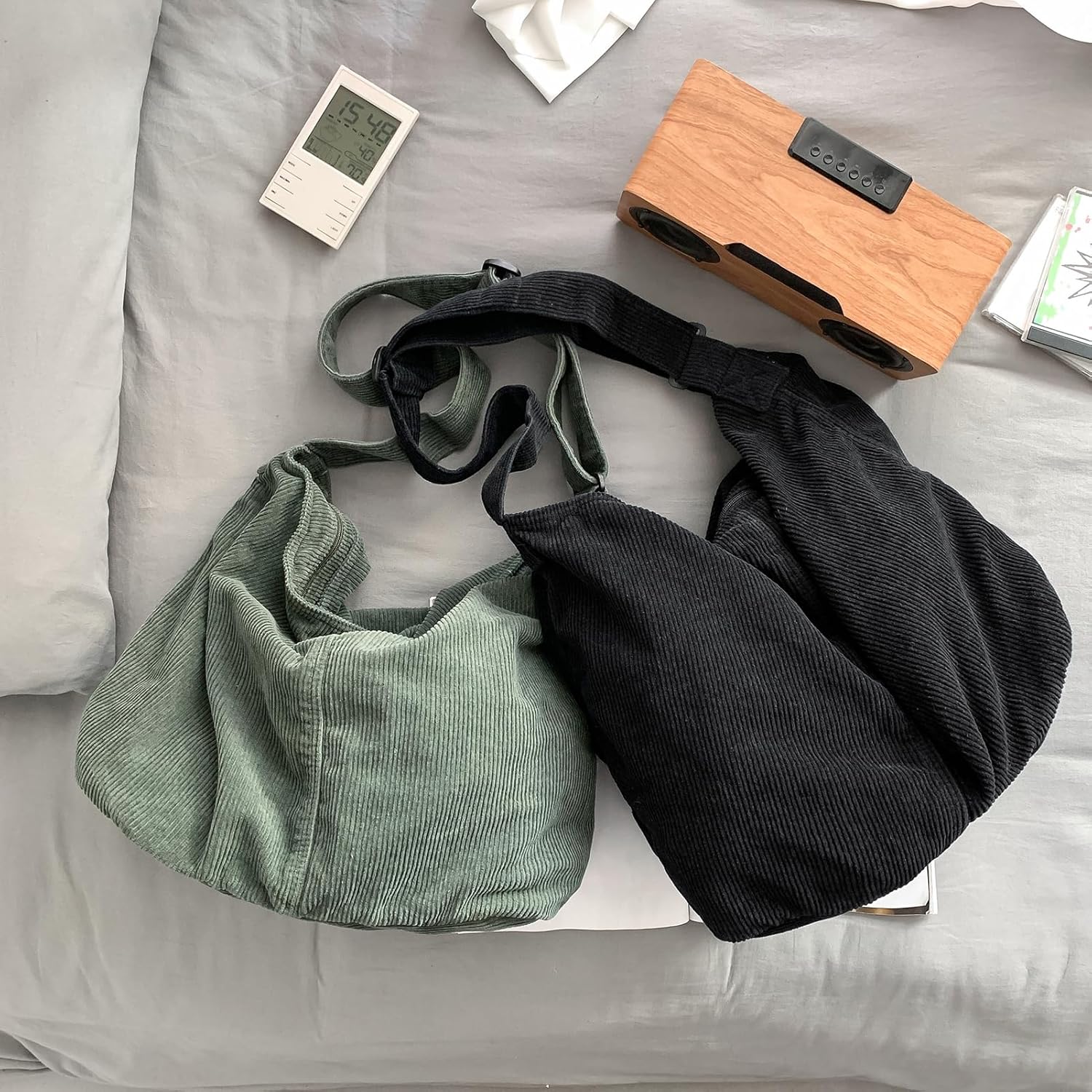 Makukke Women's Shoulder Bag, Large Casual Tote Crossbody Bag, for School, Office, Work, Travel, Outings, Shopping - Image 4