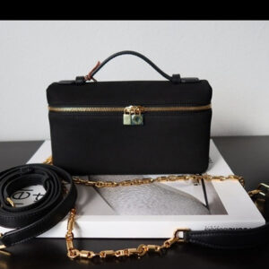 Genuine Louis Vuitton Pochette Métis East West Pre-Owned Genuine Louis Vuitton Pochette Métis East West Pre-Owned