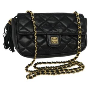 GIVENCHY Chain Shoulder Bag Leather Black Gold Auth 113424 GIVENCHY Chain Shoulder Bag Leather Black Gold Auth 113424