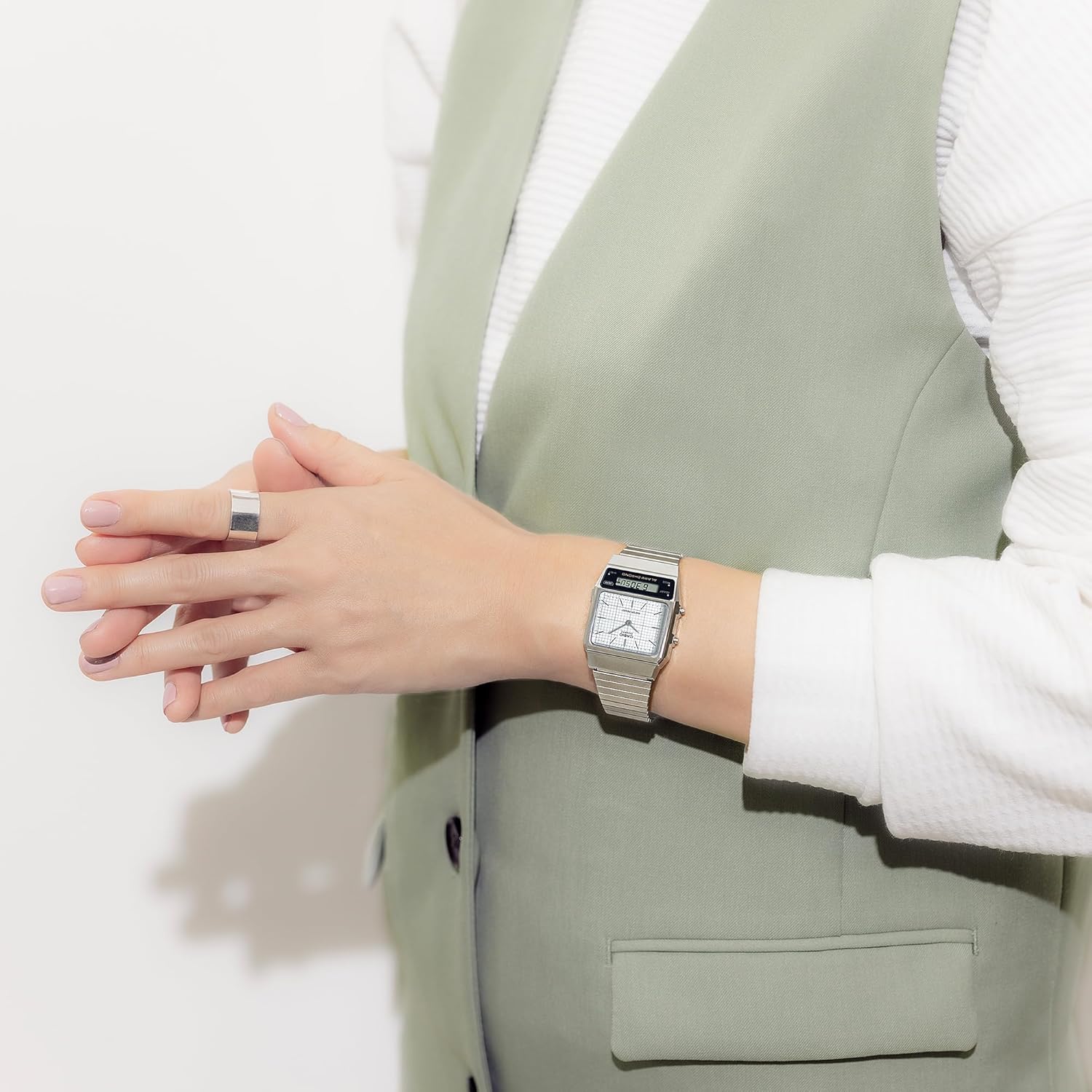 Casio Men's Wrist Watch AQ-800E-7A, White - Image 3