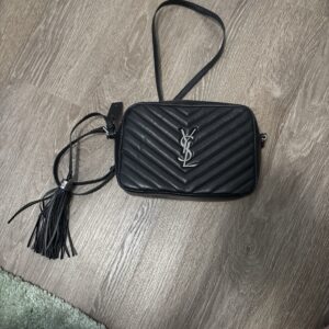 Saint Laurent Lou V-stitched Shoulder Bag Tassel NNNc28 Black Leather