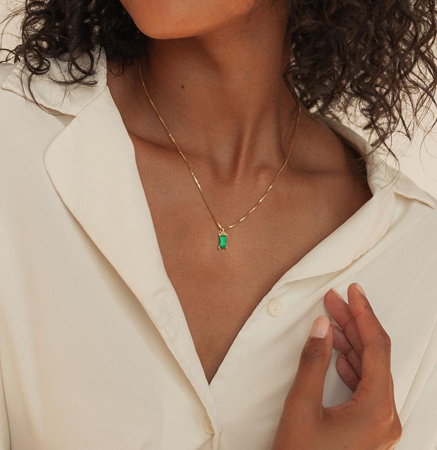 RLMOON Diamond Necklaces for Women 14K Gold Plated Emerald Birthstone Necklace for Women Mothers Dainty Gold Necklace Blue Green Cubic Zirconia Pendant Necklace Birthday Gifts for Women Jewelry - Image 4