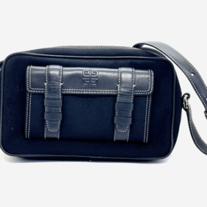 used GIVENCHY Pocket Shoulder Bag Canvas Black Logo Leather Women 27032 used GIVENCHY Pocket Shoulder Bag Canvas Black Logo Leather Women 27032