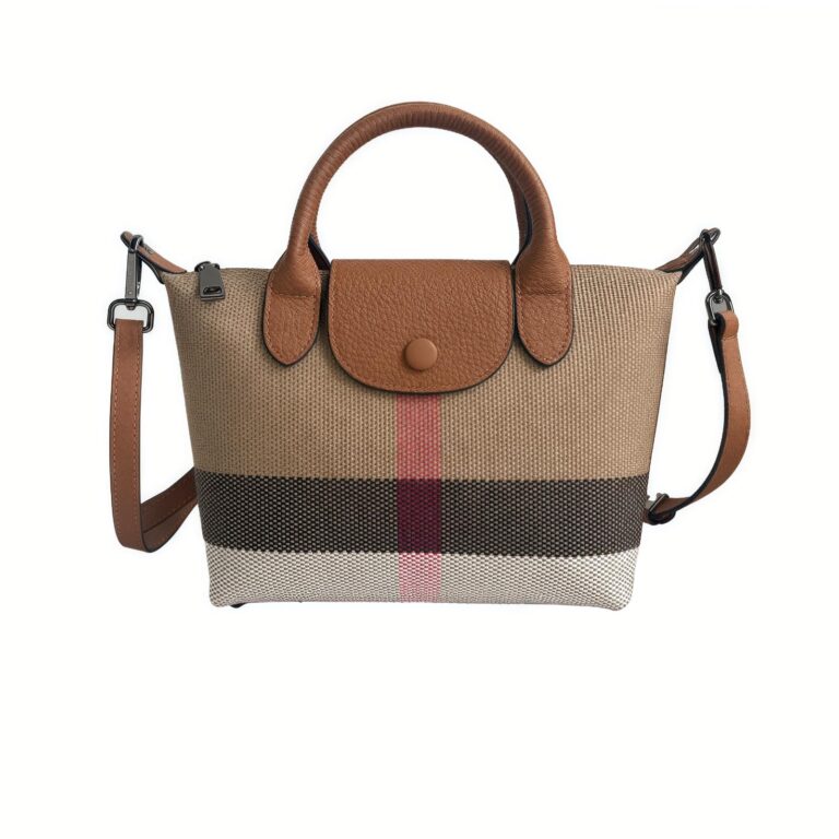 Review: BURBERRY Nova Check Shoulder Bag Diagonal 878