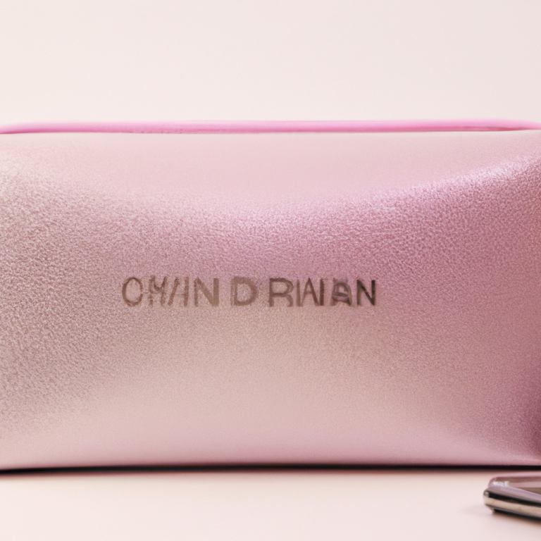 Review: New! Christian Dior Cosmetic  Makeup Zipper Bag  Pouch Clutch ~Large  ~ Pink