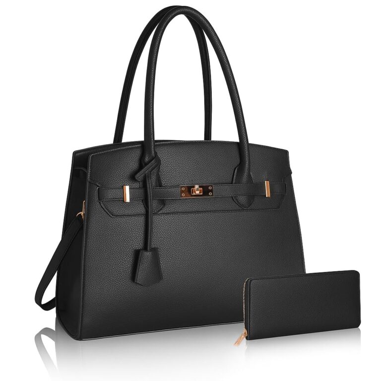 The Best Purses And Handbags: Christian Dior Shoulder Bag PVC…