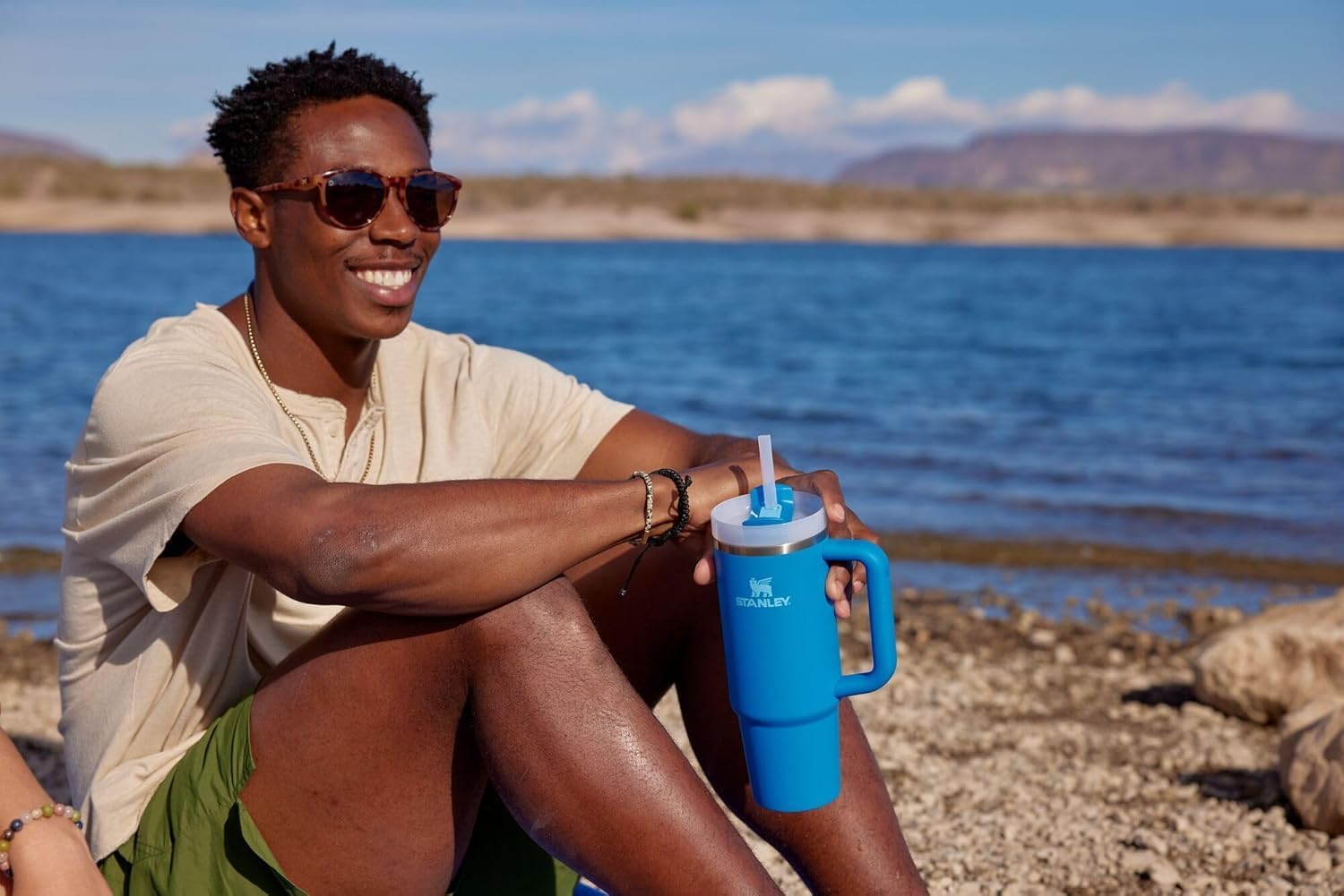 Stanley Quencher H2.0 Tumbler with Handle and Straw 30 oz | Flowstate 3-Position Lid | Cup Holder Compatible for Travel | Insulated Stainless Steel Cup | BPA-Free | Azure - Image 8