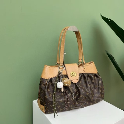 1777845609_s-l500.jpg - Luxe Faves