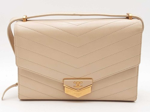 1779955212_s-l500.jpg - Luxe Faves