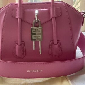 GIVENCHY Antigona LOCK Bag New $1959. Buy now $1199.