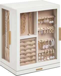 811SCHMvo1L._AC_SL1500_.jpg - Luxe Faves