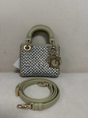 1787625369_s-l500.jpg - Luxe Faves