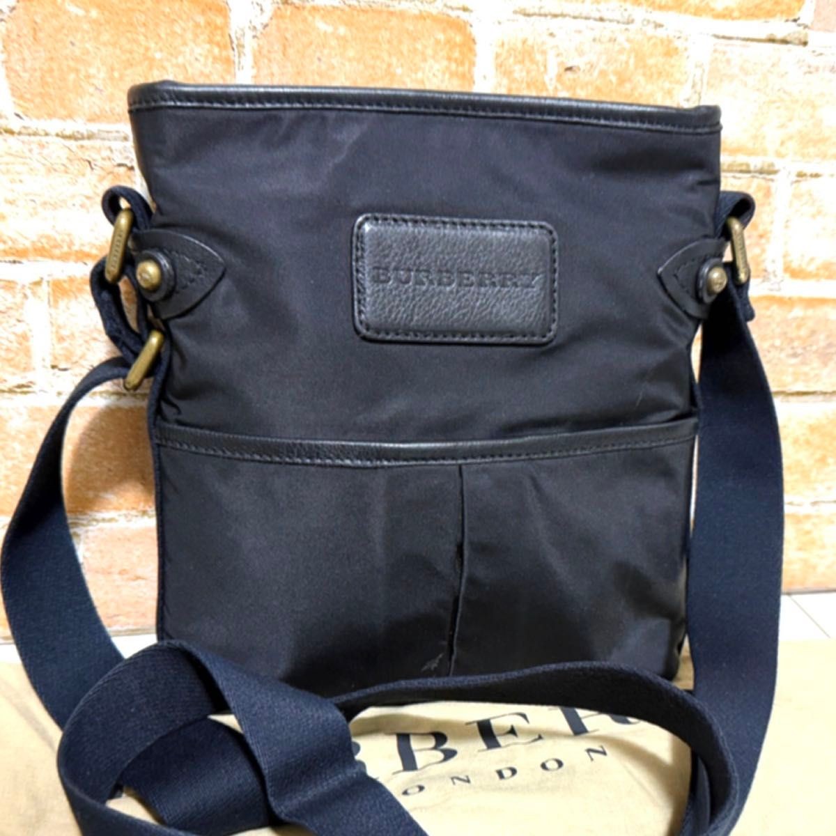 1789111086_s-l1200.jpg - Luxe Faves