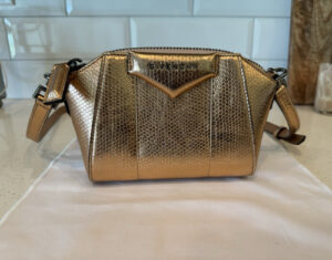 1790566566_s-l500.jpg - Luxe Faves