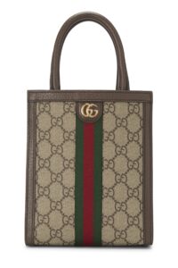 Version 1.0.0 - Luxe Faves