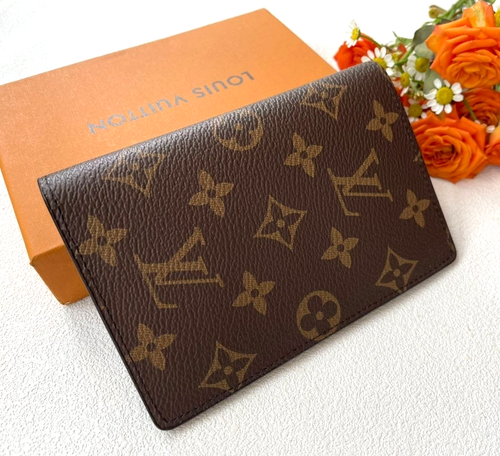 1791755646_s-l500.png - Luxe Faves
